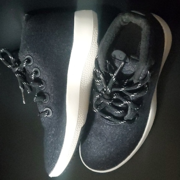 Allbirds Black and White Sneakers Womens Size 5 Wrum W5 - Picture 2 of 14
